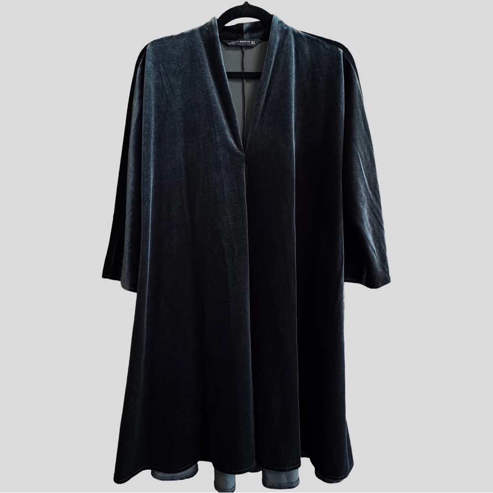 Zara Holiday Green Velvet Dress